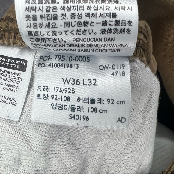 Levi's 502 Taper Slim Hybrid Tan Cotton Blend Ripstop 6-Pocket Stretch Cargos - Picture 7 of 8